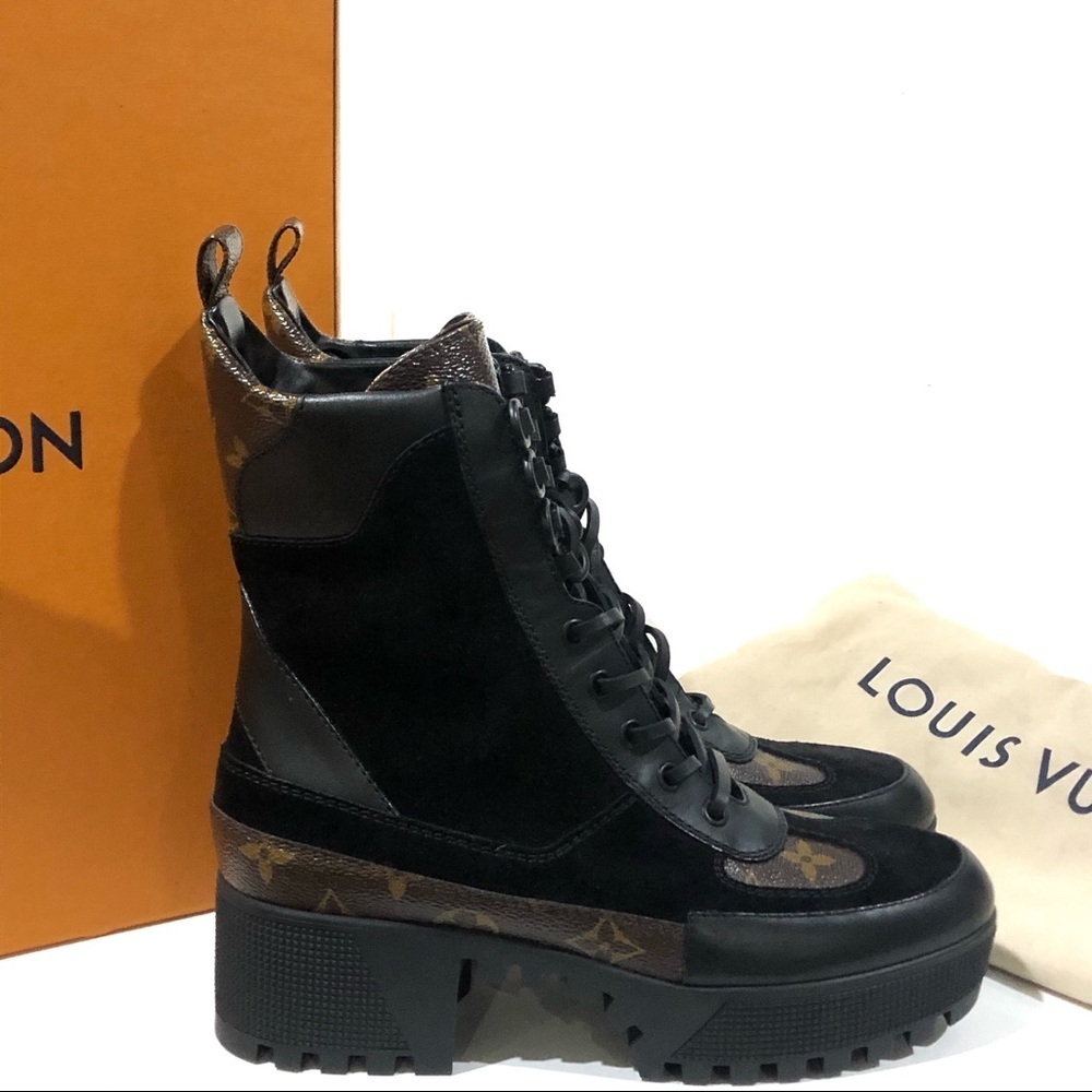 Authentic Louis Vuitton Laureate Leather Moto Combat Military Boots Booties 38